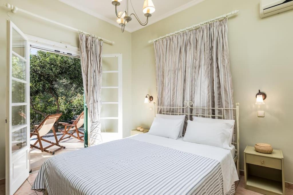 Anthoussa 4beds Family * Paleokastritsa